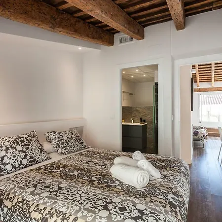 Florit Flats - Center 2br 2ba Attic Terrace View Wifi Ac 아파트