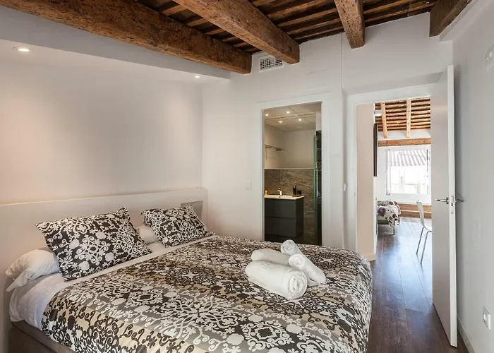 Florit Flats - Center 2br 2ba Attic Terrace View Wifi Ac Apartamento